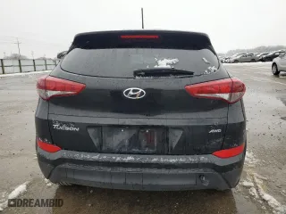 2017 Hyundai Tucson SE with VIN KM8J3CA48HU390537, listed as a Copart auction lot 86890684 with 113,125 mi miles and Salvage Title. Bid and sale history available at carsss.com. Image 6.