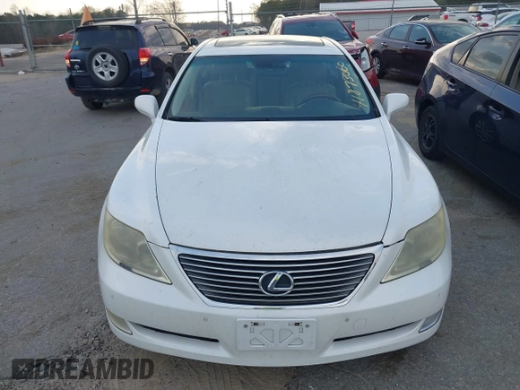 2009 Lexus LS 460 с VIN JTHCL46F095002661, выставлен на аукционе IAAI как лот 41873060 с пробегом 260 882 миль миль и . История ставок и продаж доступна на DreamBid. Изображение 20.