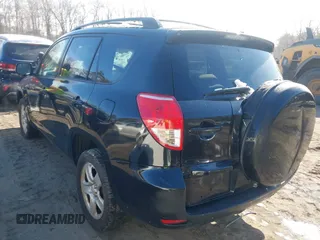 2008 Toyota RAV4 with VIN JTMBD33V985204610, listed as a IAAI auction lot 41637157 with 243,282 mi miles. Bid and sale history available at carsss.com. Image 3.