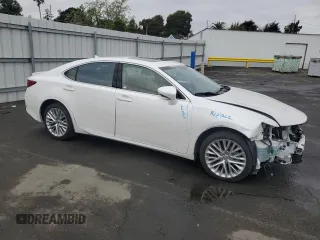 2014 Lexus ES 350 with VIN JTHBK1GG2E2114247, listed as a Copart auction lot 52910175 with 105,944 mi miles and Salvage Title. Bid and sale history available at carsss.com. Image 4.