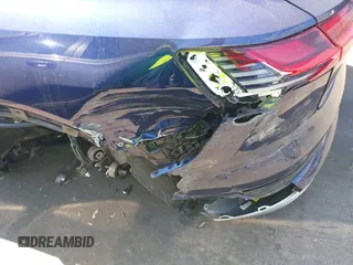 2022 Audi e-tron Premium z VIN WA1AAAGE4NB020119, wystawiony jako IAAI lot #41830433 z przebiegiem 27 591 mil mil oraz . Historia ofert i sprzedaży dostępna na DreamBid. Obrazek 20.