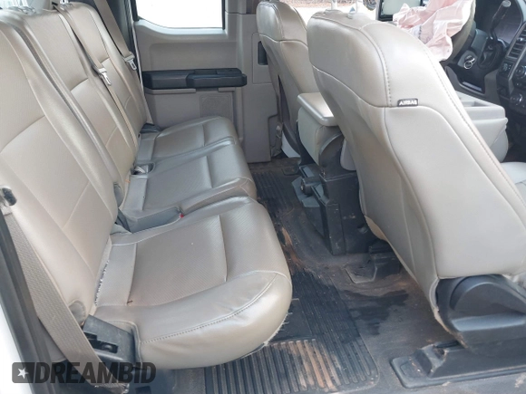 2017 Ford F-250 XL z VIN 1FD7X2A60HEC65973, wystawiony jako IAAI lot #41190935 z przebiegiem 202 195 mil mil oraz . Historia ofert i sprzedaży dostępna na DreamBid. Obrazek 8.