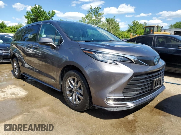 2021 Toyota Sienna XLE with VIN 5TDYSKFC3MS018859, listed as a Copart auction lot 55819654 with 89,399 mi miles and Salvage title. Bid and sale history available at DreamBid. Image 4.