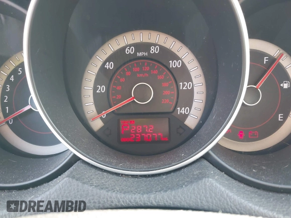 2011 Kia Forte EX with VIN KNAFU4A27B5332784, listed as a IAAI auction lot 42152645 with 237,077 mi miles. Bid and sale history available at carsss.com. Image 7.