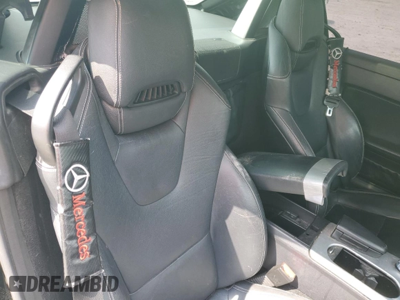 2016 Mercedes-Benz SLK 350 with VIN WDDPK5HA3GF115546, listed as a Copart auction lot 56627415 with 100,429 mi miles and Salvage title. Bid and sale history available at DreamBid. Image 10.
