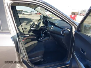 2020 Nissan Kicks SV with VIN 3N1CP5CV0LL550449, listed as a IAAI auction lot 41654345 with 71,297 mi miles. Bid and sale history available at carsss.com. Image 5.
