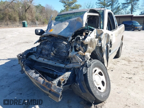 2004 Toyota Tundra SR5 with VIN 5TBRN34114S447624, listed as a IAAI auction lot 41641495 with Not Provided miles and . Bid and sale history available at DreamBid. Image 6.