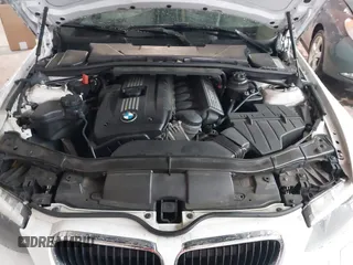 2012 BMW 3 Series 328i z VIN WBADW3C5XCE823077, wystawiony jako IAAI lot #41552466 z przebiegiem 133 228 mil mil oraz . Historia ofert i sprzedaży dostępna na DreamBid. Obrazek 10.
