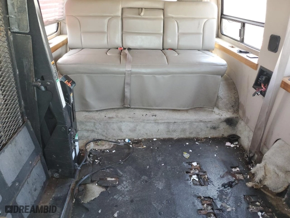2004 Ford Econoline Cargo Van with VIN 1FDNE24L54HB46985, listed as a Copart auction lot 48741275 with 57,693 mi miles and Salvage Title. Bid and sale history available at carsss.com. Image 11.