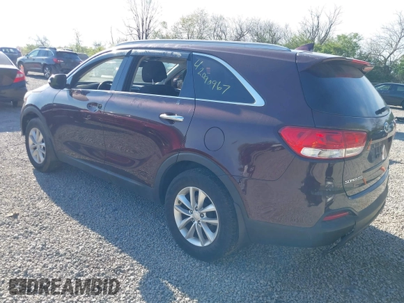 2017 Kia Sorento LX with VIN 5XYPG4A37HG255017, listed as a IAAI auction lot 42090967 with 122,021 mi miles. Bid and sale history available at carsss.com. Image 3.