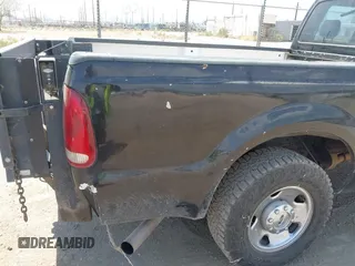 2006 Ford F-250 XL with VIN 1FTSW20536EA74961, listed as a IAAI auction lot 42649767 with 139,061 mi miles and . Bid and sale history available at DreamBid. Image 17.