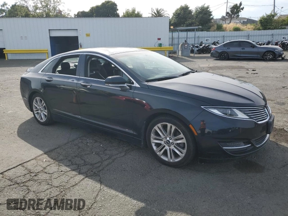 2014 Lincoln MKZ z VIN 3LN6L2GK6ER806741, wystawiony jako Copart lot #57455755 z przebiegiem 96 849 mil mil oraz Szkoda całkowita • Salvage title. Historia ofert i sprzedaży dostępna na DreamBid. Obrazek 4.