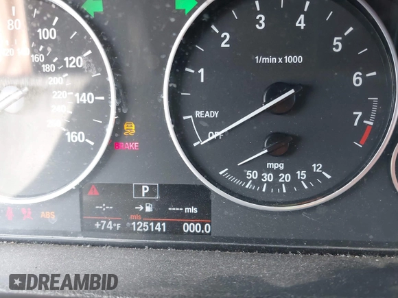 2013 BMW 3 Series 328i with VIN WBA3A5C52DF352107, listed as a IAAI auction lot 42169521 with 125,141 mi miles. Bid and sale history available at carsss.com. Image 7.