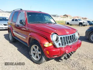 2005 Jeep Liberty Limited with VIN 1J4GL58K75W643548, listed as a IAAI auction lot 39453356 with 155,586 mi miles. Bid and sale history available at carsss.com. Image 1.