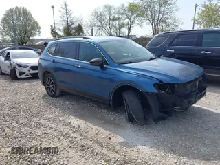 2019 Volkswagen Tiguan SE с VIN 3VV2B7AX9KM069553, выставлен на аукционе IAAI как лот 42128492 с пробегом 146 595 миль миль и . История ставок и продаж доступна на DreamBid. Изображение 1.