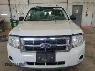 2012 Ford Escape XLS с VIN 1FMCU9C73CKA35456, выставлен на аукционе Copart как лот 54230285 с пробегом 174 263 миль миль и Списание • Salvage title. История ставок и продаж доступна на DreamBid. Изображение 5.