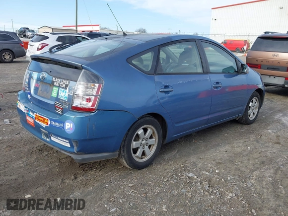2005 Toyota Prius with VIN JTDKB20U257041858, listed as a IAAI auction lot 41582317 with 181,472 mi miles. Bid and sale history available at carsss.com. Image 4.