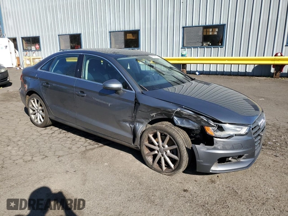 2015 Audi A3 Premium Plus z VIN WAUCCGFF0F1000976, wystawiony jako Copart lot #46308725 z przebiegiem 67 111 mil mil oraz Szkoda całkowita • Salvage title. Historia ofert i sprzedaży dostępna na DreamBid. Obrazek 4.