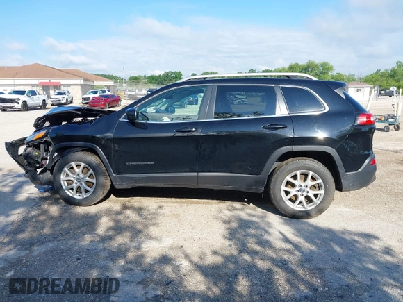 2018 Jeep Cherokee Latitude Plus с VIN 1C4PJMLX5JD500693, выставлен на аукционе IAAI как лот 42615630 с пробегом 113 449 миль миль и . История ставок и продаж доступна на DreamBid. Изображение 14.