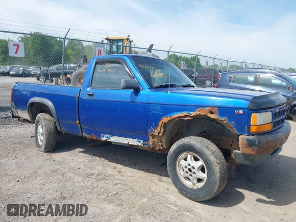 1994 Dodge Dakota z VIN 1B7GG26X5RW145863, wystawiony jako IAAI lot #42345217 z przebiegiem 117 441 mil mil oraz . Historia ofert i sprzedaży dostępna na DreamBid. Obrazek 1.