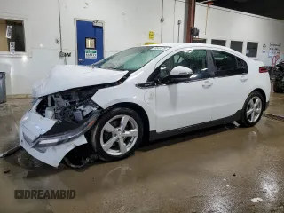 2013 Chevrolet Volt with VIN 1G1RB6E45DU133523, listed as a Copart auction lot 48653675 with 96,204 mi miles and Salvage Title. Bid and sale history available at carsss.com. Image 1.