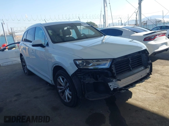 2019 Audi Q7 Premium with VIN WA1AAAF70KD037387, listed as a IAAI auction lot 41966996 with 93,245 mi miles and . Bid and sale history available at DreamBid. Image 1.