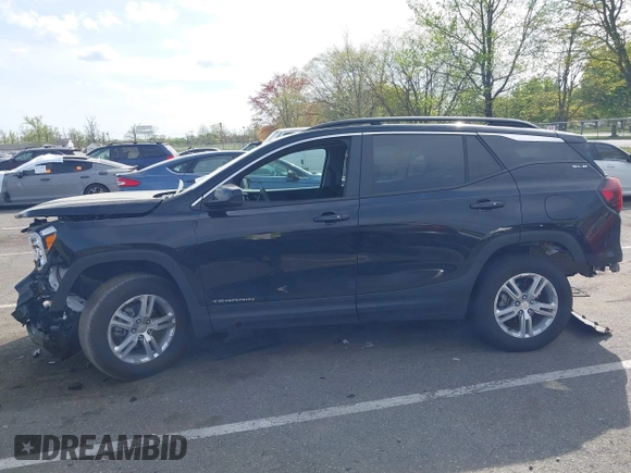 2024 GMC Terrain SLE z VIN 3GKALTEG9RL114196, wystawiony jako IAAI lot #42116149 z przebiegiem 17 048 mil mil oraz . Historia ofert i sprzedaży dostępna na DreamBid. Obrazek 14.