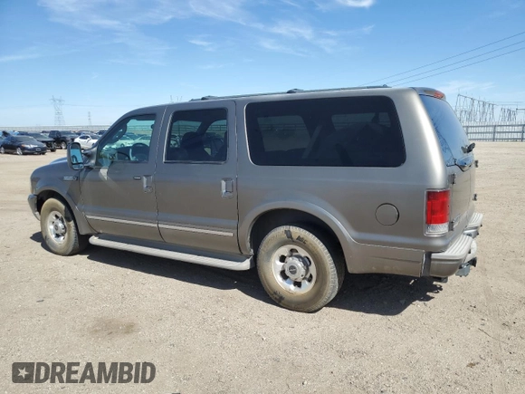 2003 Ford Excursion Limited with VIN 1FMNU42FX3EB25075, listed as a Copart auction lot 54161925 with 330,856 mi miles and Clean Title. Bid and sale history available at DreamBid. Image 2.