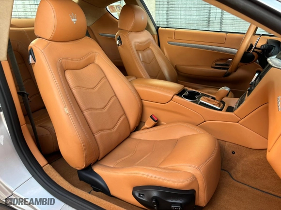 2012 Maserati GranTurismo S with VIN ZAM45KLA6C0066006, listed as a Copart auction lot 88821265 with 16,914 mi miles and Salvage Title. Bid and sale history available at carsss.com. Image 6.