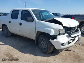 2014 Honda Ridgeline Sport with VIN 5FPYK1F78EB011254, listed as a IAAI auction lot 41564771 with 151,741 mi miles. Bid and sale history available at carsss.com. Image 1.