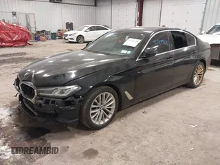 2021 BMW 5 Series 530i xDrive with VIN WBA13BJ09MCF64918, listed as a IAAI auction lot 41749529 with 90,076 mi miles and . Bid and sale history available at carsss.com. Image 17.