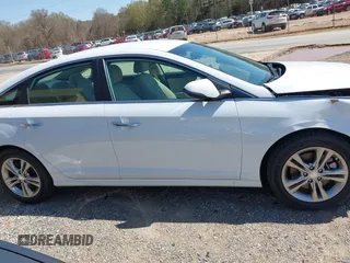 2019 Hyundai Sonata SEL with VIN 5NPE34AF6KH757305, listed as a IAAI auction lot 41860016 with 39,372 mi miles and . Bid and sale history available at DreamBid. Image 14.