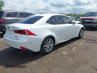2016 Lexus IS 300/350 z VIN JTHCM1D27G5004688, wystawiony jako IAAI lot #42194075 z przebiegiem 112 250 mil mil oraz . Historia ofert i sprzedaży dostępna na DreamBid. Obrazek 4.