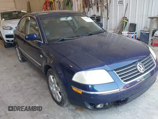 2003 Volkswagen Passat GLX with VIN WVWTH63B23P104619, listed as a IAAI auction lot 42636222 with 133,974 mi miles and . Bid and sale history available at DreamBid. Image 1.