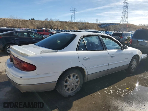 1999 Buick Regal GS with VIN 2G4WF521XX1419026, listed as a Copart auction lot 82878144 with 0 mi miles and Salvage Title. Bid and sale history available at carsss.com. Image 3.