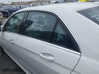 2016 Mercedes-Benz E-Class E 350 Sport with VIN WDDHF5KB3GB224252, listed as a IAAI auction lot 41572165 with 82,775 mi miles. Bid and sale history available at carsss.com. Image 14.
