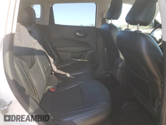 2020 Jeep Compass Latitude with VIN 3C4NJDBB0LT101376, listed as a Copart auction lot 52676275 with 35,965 mi miles and Salvage title. Bid and sale history available at DreamBid. Image 12.