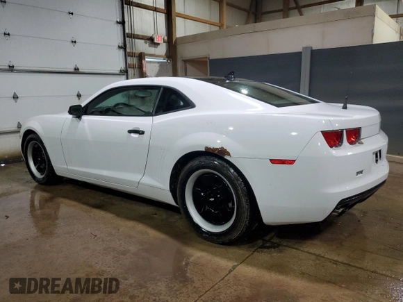 2011 Chevrolet Camaro 1LS z VIN 2G1FE1ED5B9160776, wystawiony jako Copart lot #58807785 z przebiegiem 103 477 mil mil oraz Czysty tytuł • Clean title. Historia ofert i sprzedaży dostępna na DreamBid. Obrazek 2.