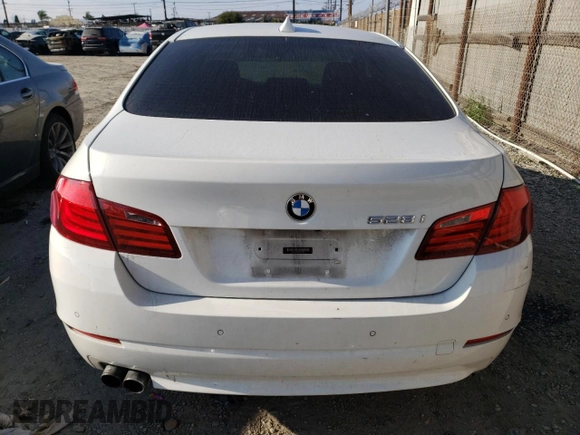 2012 BMW 5 Series 528i z VIN WBAXG5C5XCDY30087, wystawiony jako Copart lot #50729165 z przebiegiem Nie podano mil oraz Czysty tytuł • Clean title. Historia ofert i sprzedaży dostępna na DreamBid. Obrazek 6.