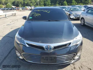 2015 Toyota Avalon Hybrid XLE Touring with VIN 4T1BD1EBXFU041133, listed as a Copart auction lot 60879263 with 114,863 mi miles. Bid and sale history available at carsss.com. Image 5.