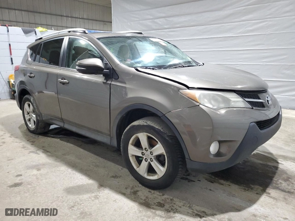 2014 Toyota RAV4 XLE with VIN 2T3WFREV8EW096304, listed as a Copart auction lot 47718065 with 0 mi miles and Salvage Title. Bid and sale history available at carsss.com. Image 4.