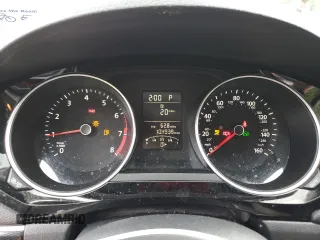 2016 Volkswagen Jetta SEL z VIN 3VWL17AJ3GM205357, wystawiony jako Copart lot #59086395 z przebiegiem 104 939 mil mil oraz Szkoda całkowita • Salvage title. Historia ofert i sprzedaży dostępna na DreamBid. Obrazek 9.