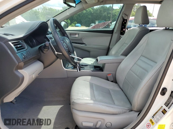 2015 Toyota Camry XLE с VIN 4T1BF1FK8FU985523, выставлен на аукционе Copart как лот 56137405 с пробегом 126 073 миль миль и Списание • Salvage title. История ставок и продаж доступна на DreamBid. Изображение 7.
