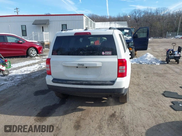 2017 Jeep Patriot Sport with VIN 1C4NJPBB5HD166657, listed as a IAAI auction lot 41301710 with 142,633 mi miles. Bid and sale history available at carsss.com. Image 17.