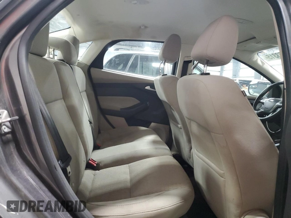 2012 Ford Focus SEL with VIN 1FAHP3H20CL197542, listed as a Copart auction lot 48253315 with 131,606 mi miles and Salvage Title. Bid and sale history available at carsss.com. Image 10.