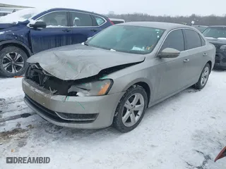 2012 Volkswagen Passat SE w/Sunroof with VIN 1VWBH7A3XCC097453, listed as a IAAI auction lot 41623676 with 155,721 mi miles. Bid and sale history available at carsss.com. Image 17.