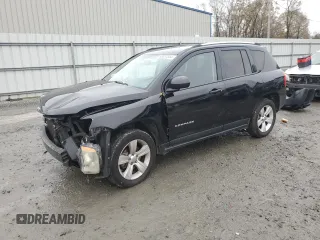 2012 Jeep Compass Sport with VIN 1C4NJCBB2CD613575, listed as a Copart auction lot 85057354 with 203,677 mi miles and Salvage Title. Bid and sale history available at carsss.com. Image 1.