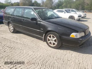 1998 Volvo V70 GLT with VIN YV1LW5673W2493239, listed as a Copart auction lot 54188645 with 153,874 mi miles and Clean Title. Bid and sale history available at carsss.com. Image 4.