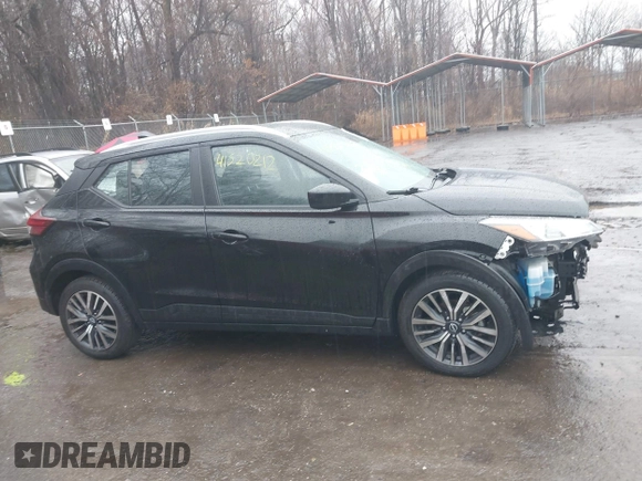 2022 Nissan Kicks SV with VIN 3N1CP5CV4NL500799, listed as a IAAI auction lot 41520212 with 59,507 mi miles. Bid and sale history available at carsss.com. Image 12.