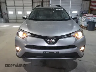 2017 Toyota RAV4 XLE with VIN 2T3WFREV5HW403884, listed as a Copart auction lot 53681565 with 83,658 mi miles and Clean Title. Bid and sale history available at DreamBid. Image 5.